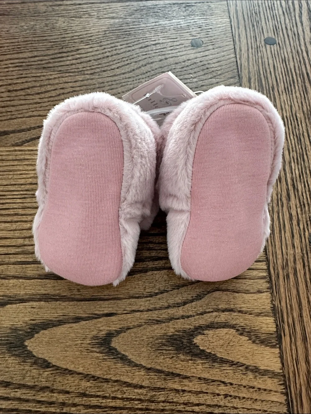 NWT Baby Pink Plush Bow Booties - Baby Booties 6-9months